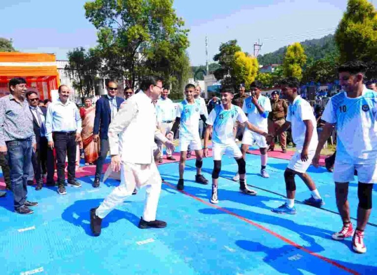 सांसद खेल महोत्सव का हुआ शुभारंभ, प्रदेश में 23 खेल अकादमिययों की जल्द स्थापना: सीएम